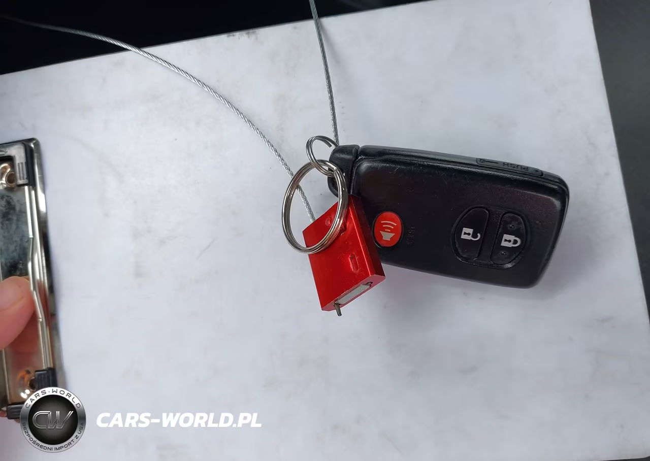 2013 Toyota Prius Three VIN:JTDKN3DU0D5660959 - 11