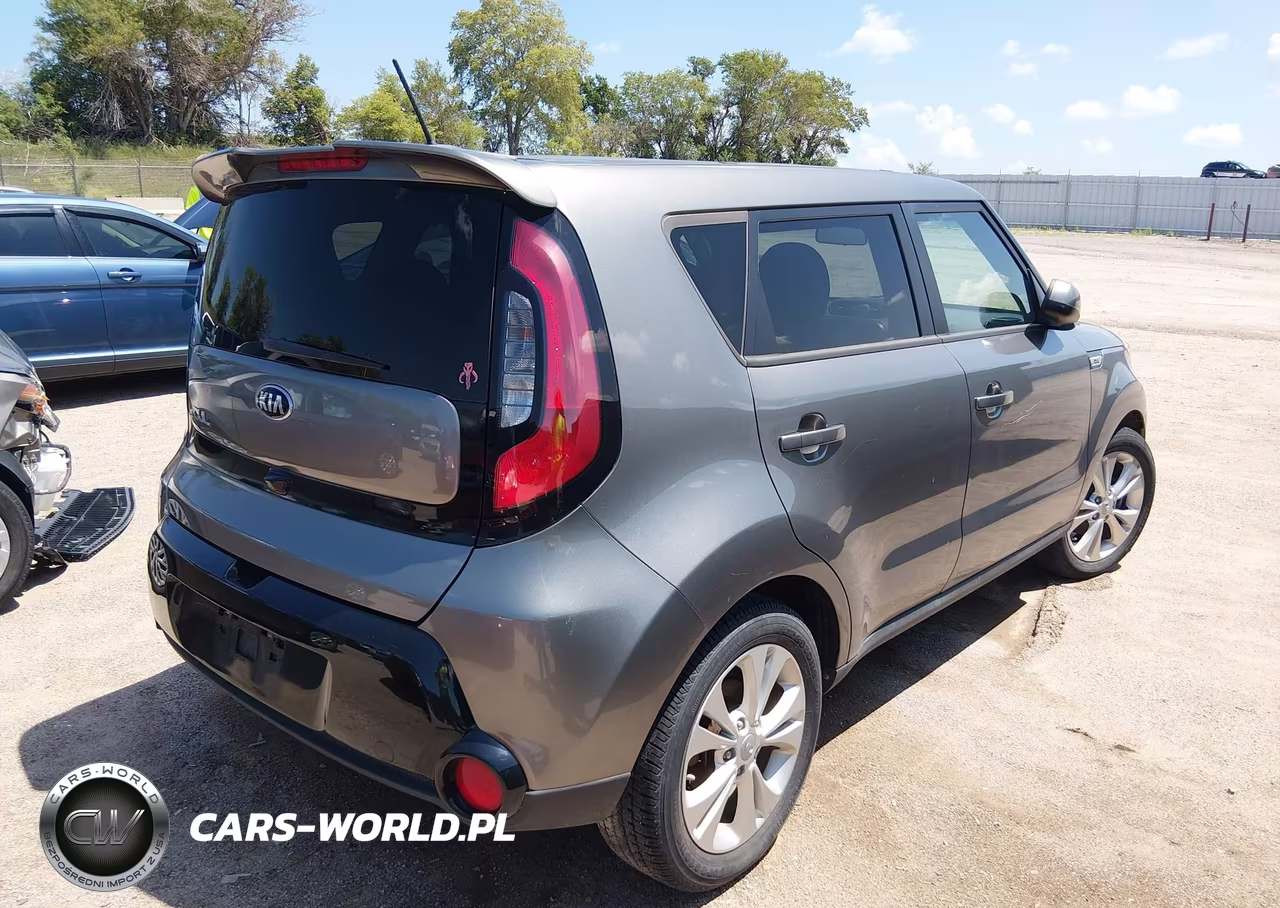 2016 Kia Soul + VIN:KNDJP3A5XG7258460 - 4