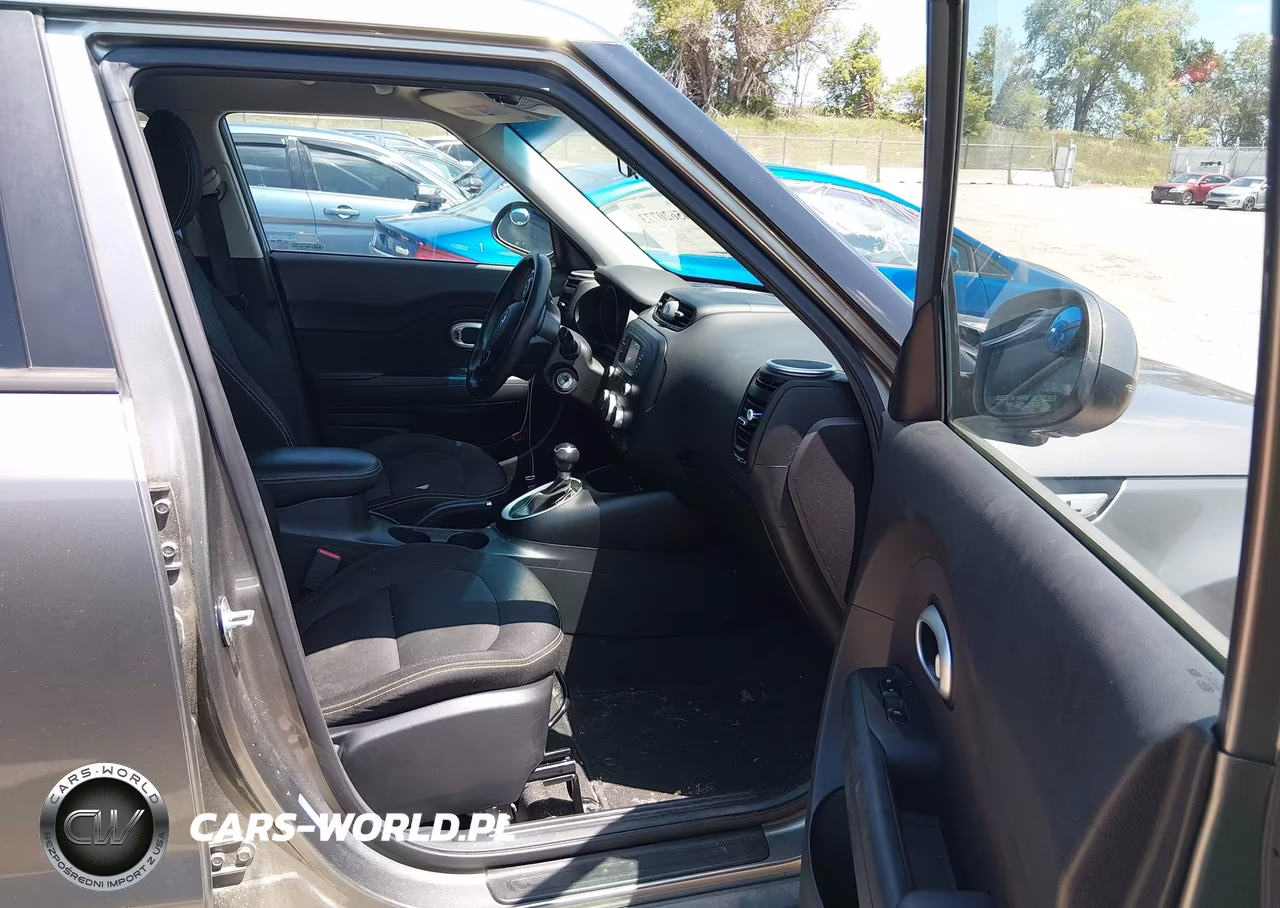 2016 Kia Soul + VIN:KNDJP3A5XG7258460 - 5