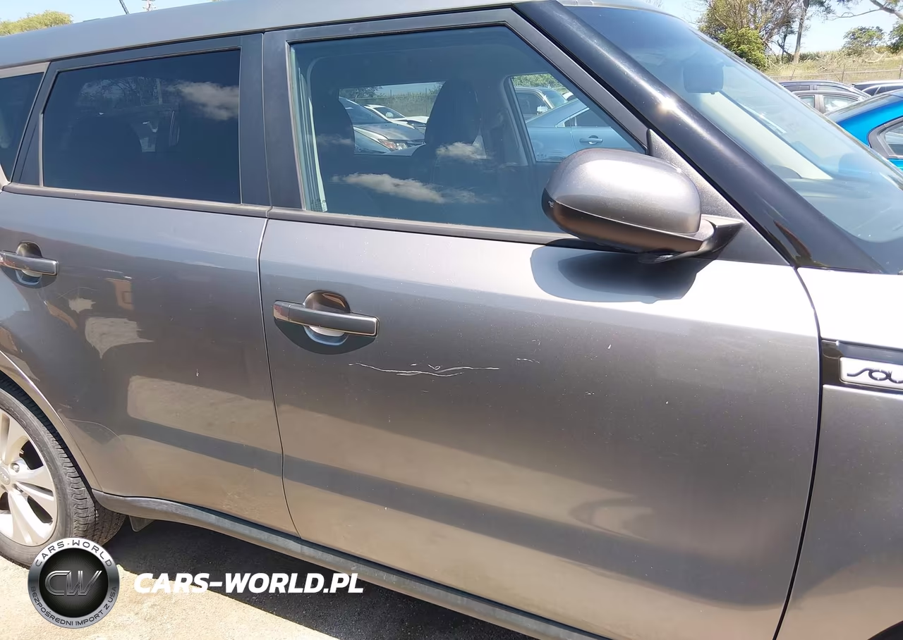 2016 Kia Soul + VIN:KNDJP3A5XG7258460 - 6
