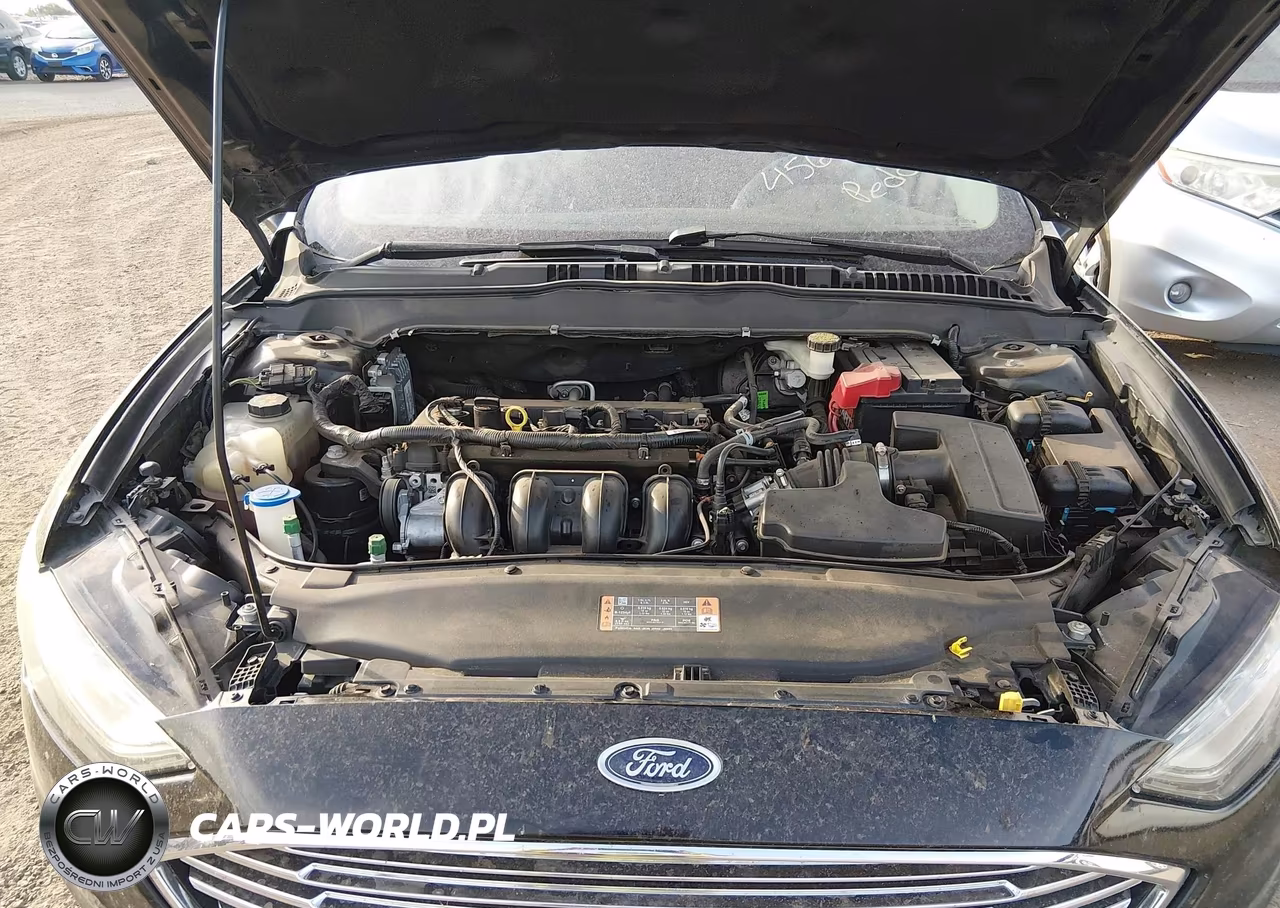 2017 Ford Fusion Se VIN:3FA6P0H71HR180033 - 10