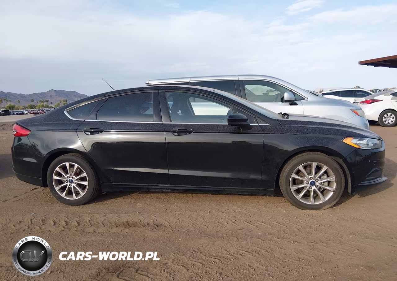 2017 Ford Fusion Se VIN:3FA6P0H71HR180033 - 13