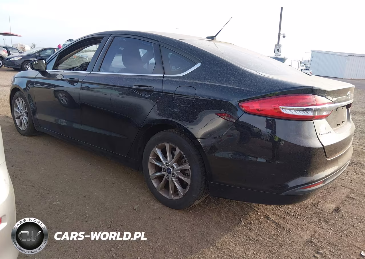 2017 Ford Fusion Se VIN:3FA6P0H71HR180033 - 3