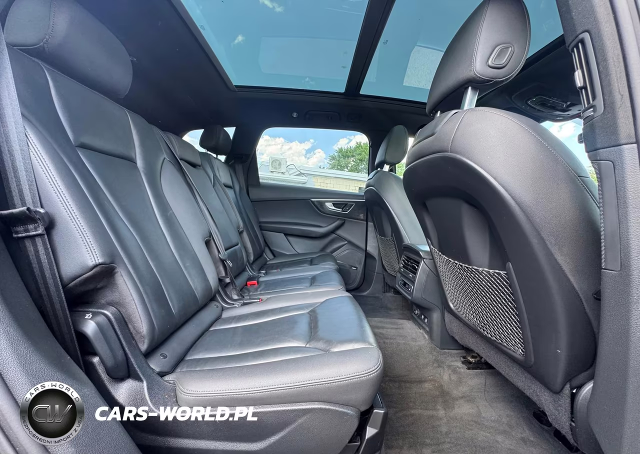 2020 Audi Q7 Premium Plus VIN:WA1LXAF73LD002707 - 6