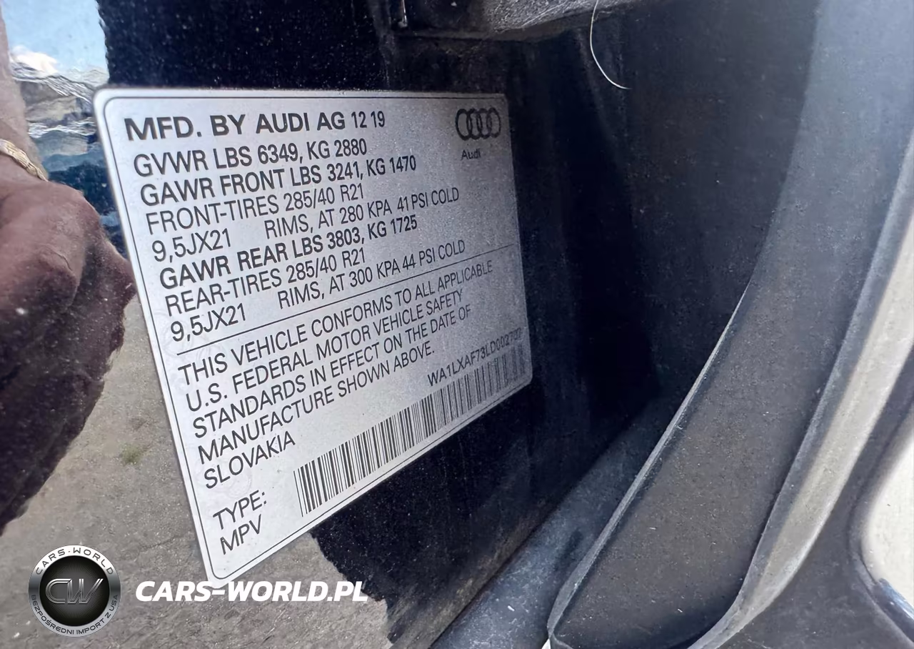 2020 Audi Q7 Premium Plus VIN:WA1LXAF73LD002707 - 9