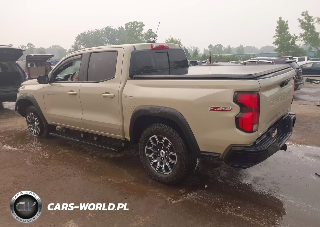 2024 Chevrolet Colorado 4Wd Z71 VIN:1GCPTDEK2R1244618 - 3