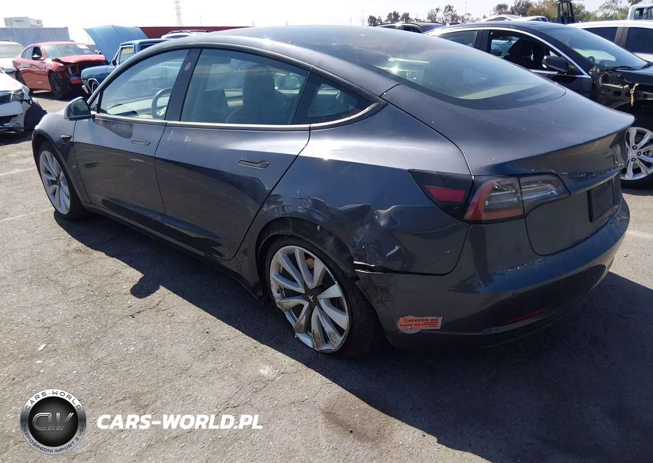 2020 Tesla Model 3 Standard Range Plus Rear-Wheel Drive-Standard Range Rear-Wheel Drive VIN:5YJ3E1EAXLF633830 - 3