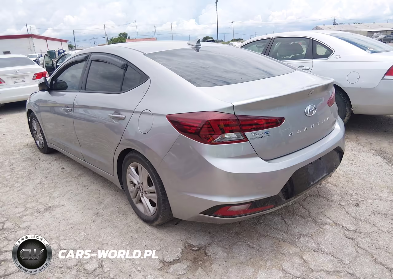 2020 Hyundai Elantra Sel VIN:5NPD84LFXLH587526 - 3