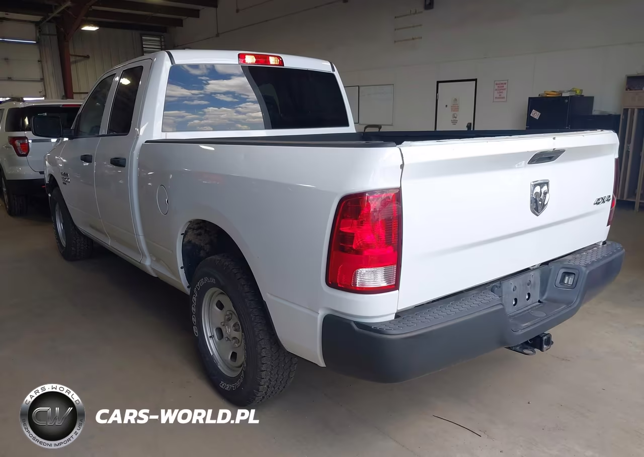 2020 Ram 1500 Classic Tradesman 4X4 6'4 Box VIN:1C6RR7FG8LS156538 - 3