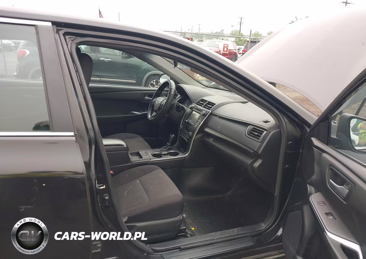 2015 Toyota Camry Hybrid Le VIN:4T1BD1FK5FU155068 - 5