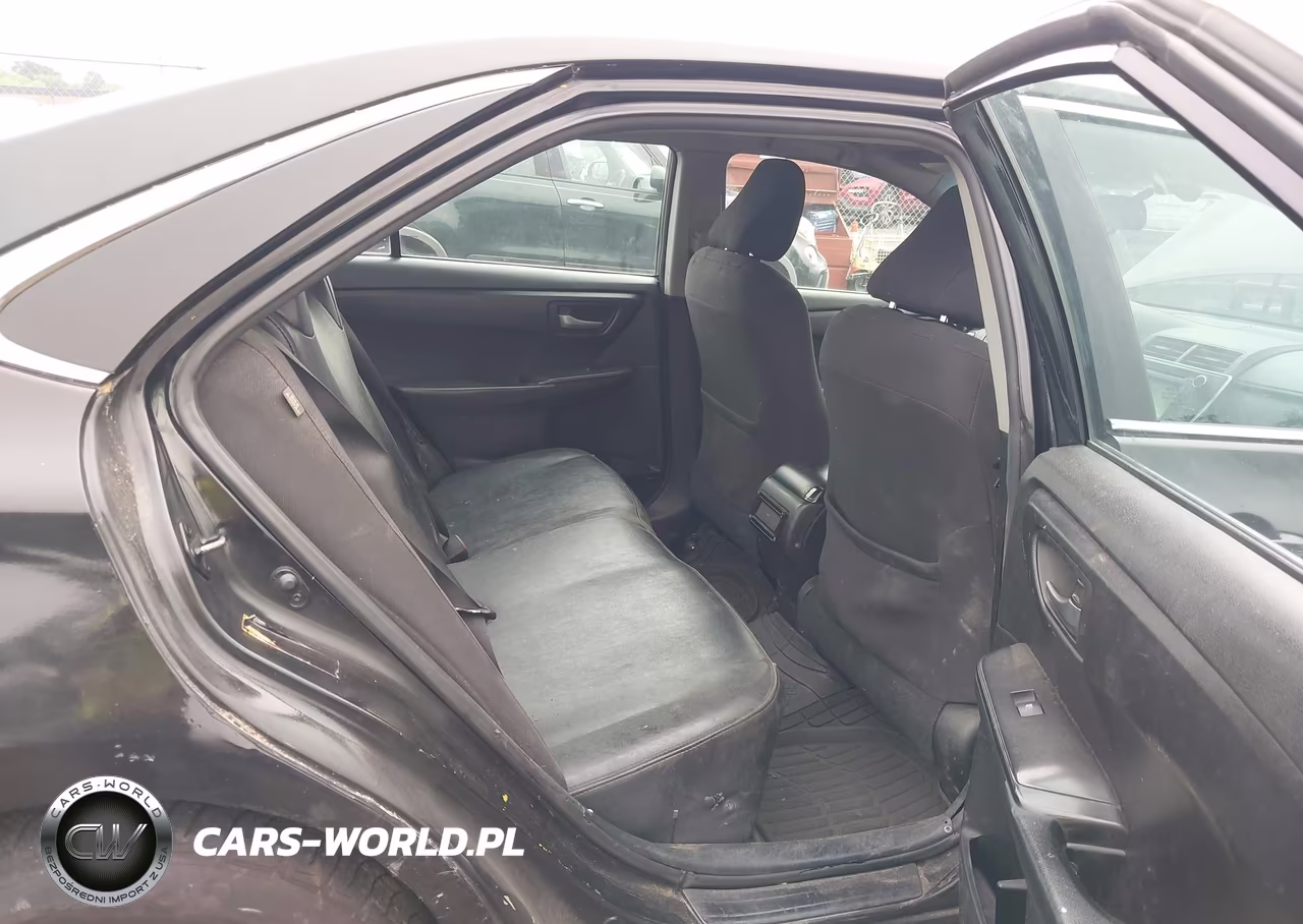 2015 Toyota Camry Hybrid Le VIN:4T1BD1FK5FU155068 - 8