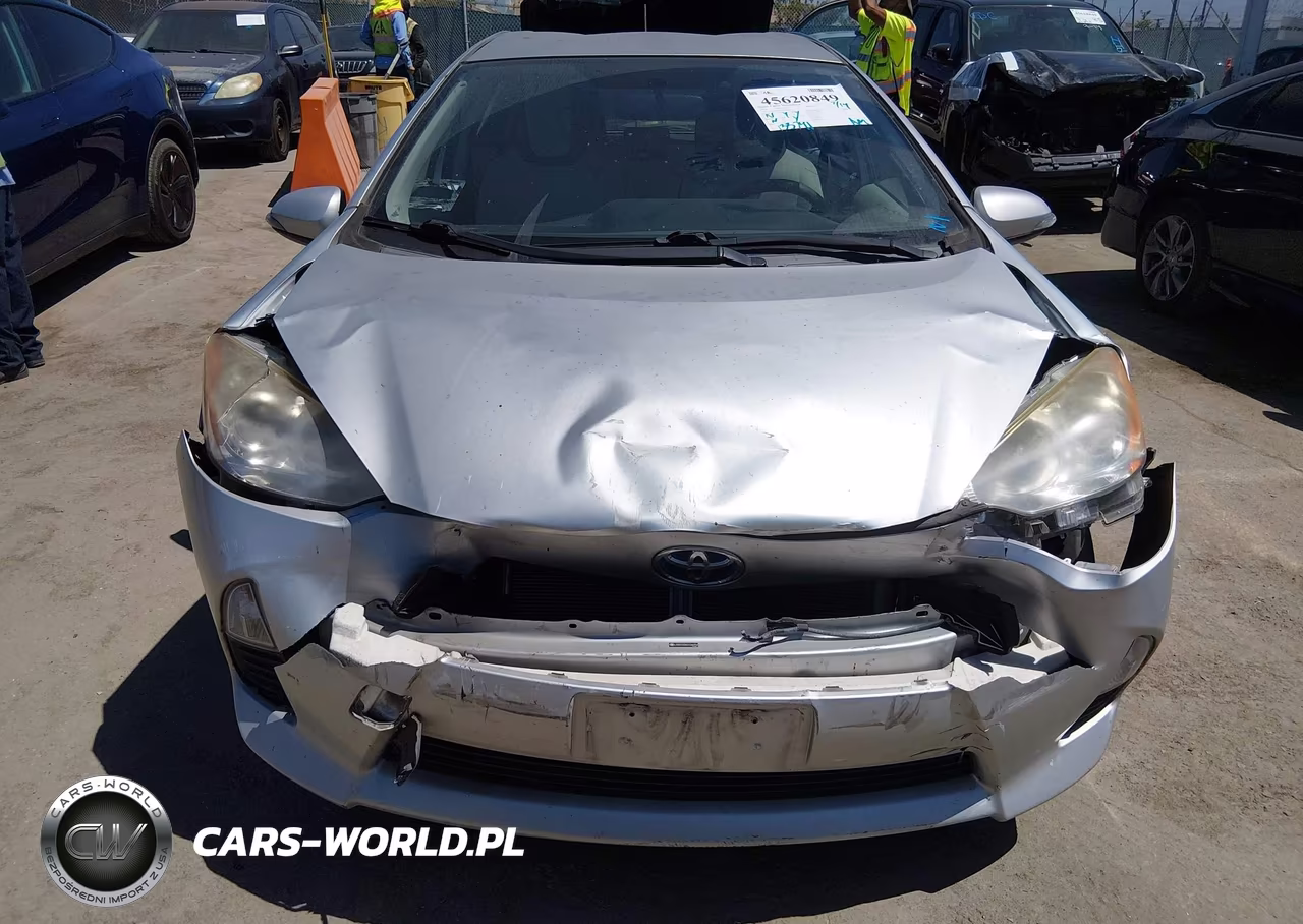 2013 Toyota Prius C One VIN:JTDKDTB36D1546954 - 6