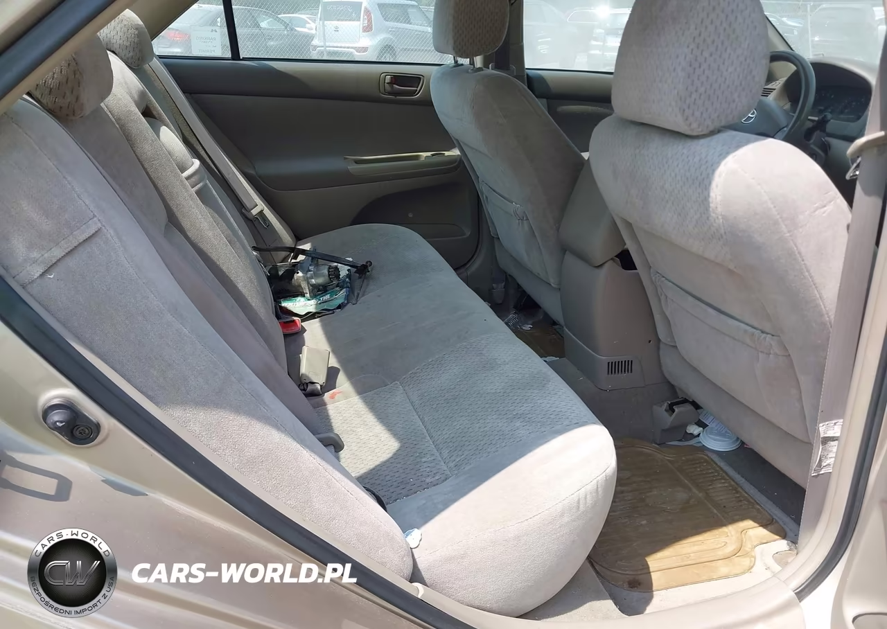 2004 Toyota Camry Le VIN:4T1BE32K64U813461 - 8