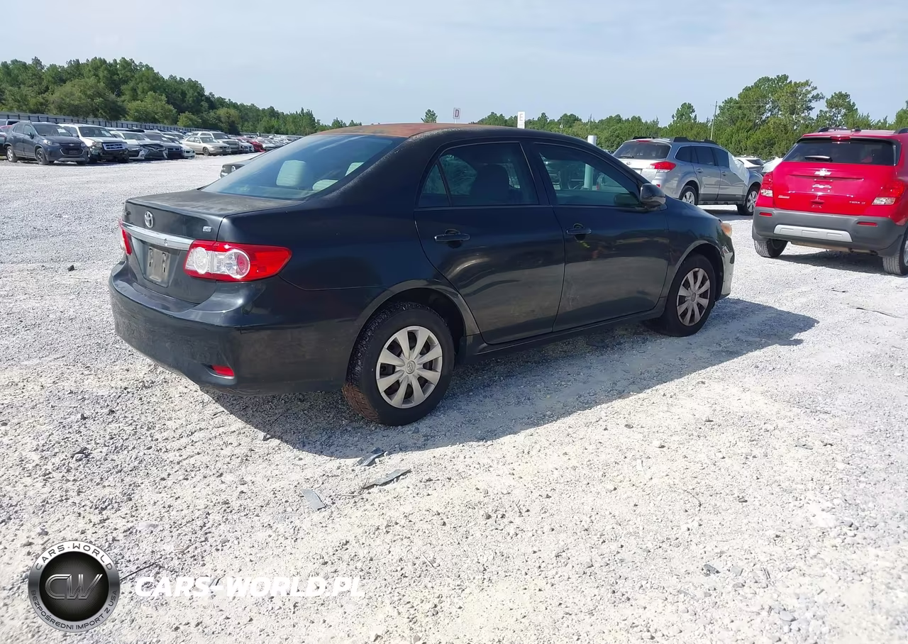 2011 Toyota Corolla Le VIN:JTDBU4EE8BJ092674 - 4