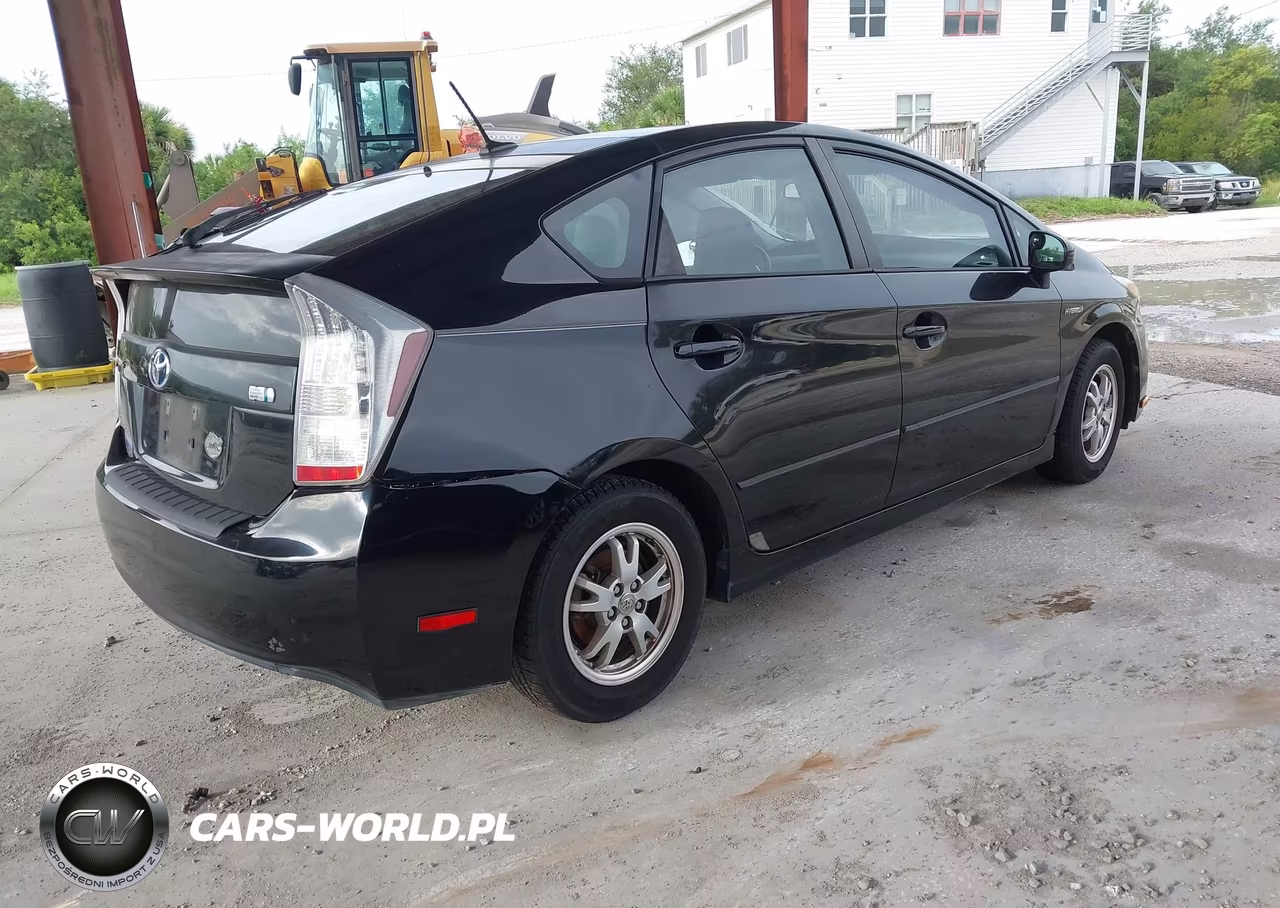 2010 Toyota Prius Iv VIN:JTDKN3DU7A5161281 - 4