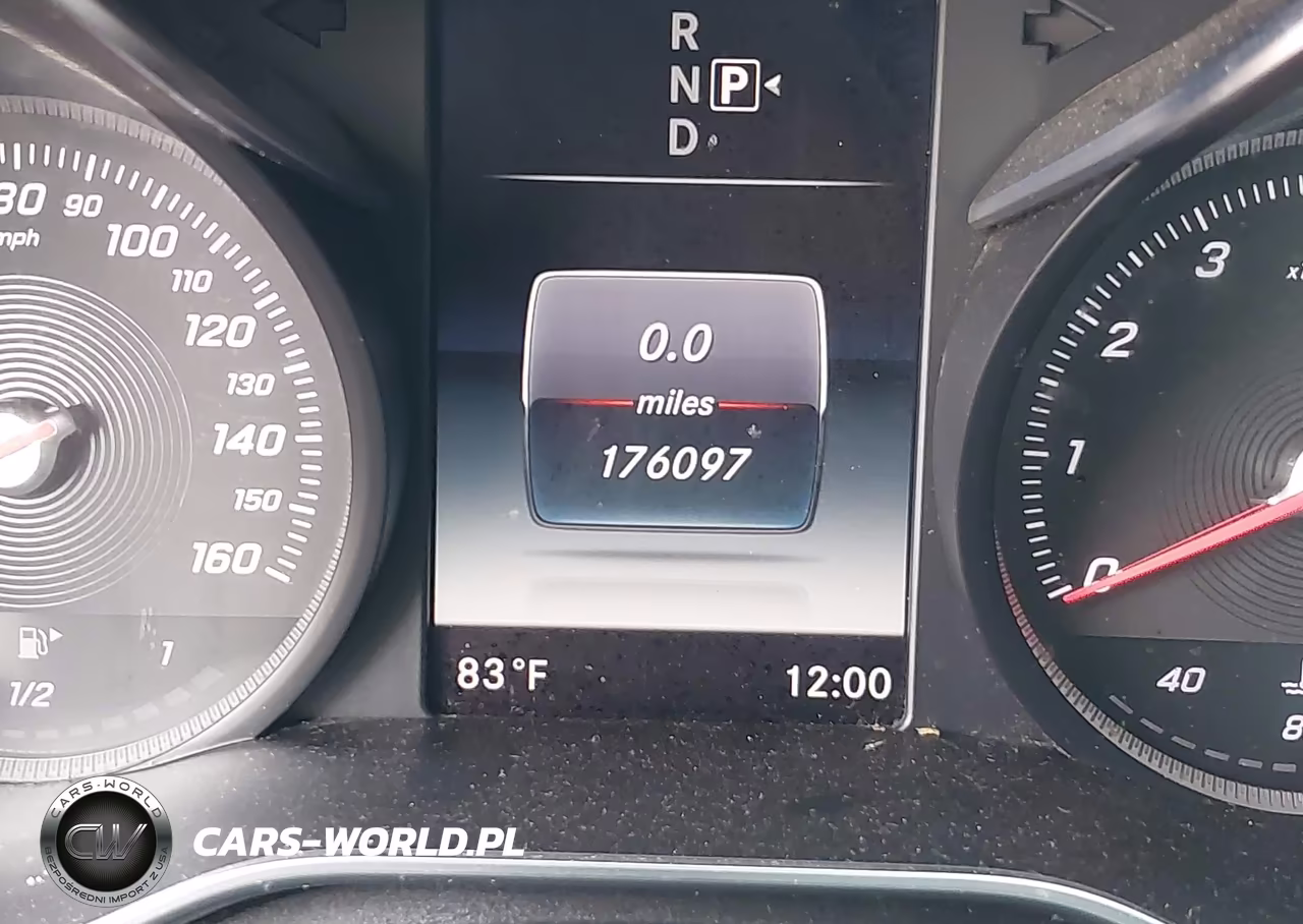 2015 Mercedes-Benz C 300 4Matic VIN:55SWF4KB9FU016608 - 16