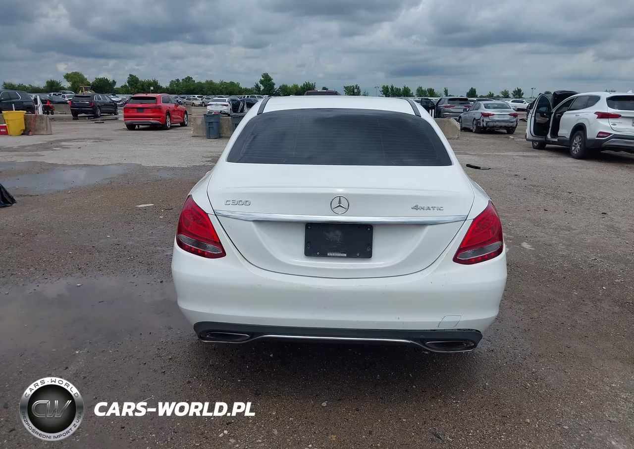 2015 Mercedes-Benz C 300 4Matic VIN:55SWF4KB9FU016608 - 17