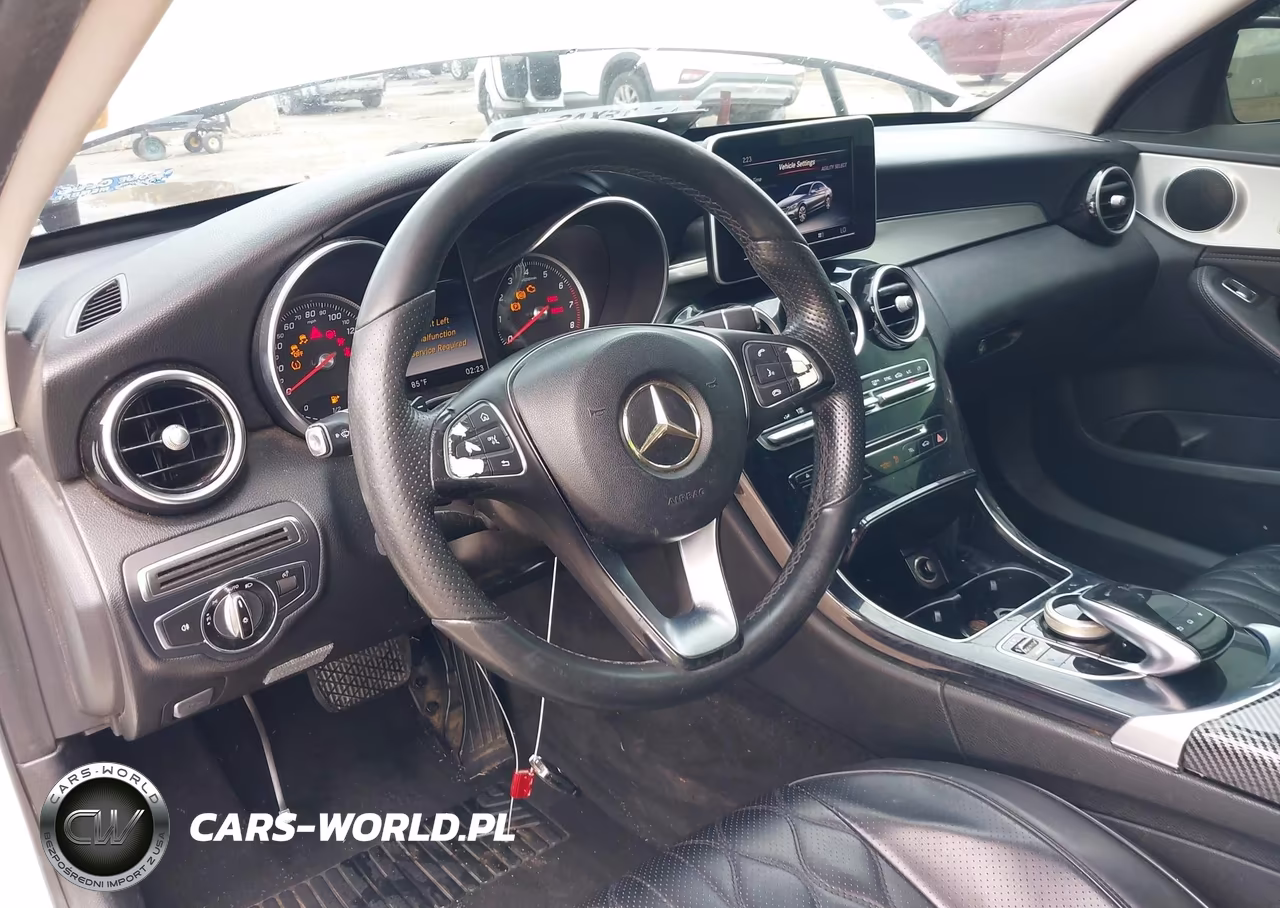 2015 Mercedes-Benz C 300 4Matic VIN:55SWF4KB9FU016608 - 18