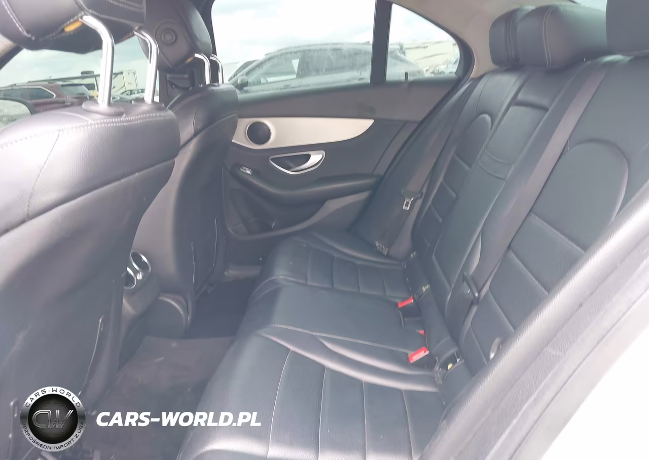 2015 Mercedes-Benz C 300 4Matic VIN:55SWF4KB9FU016608 - 19
