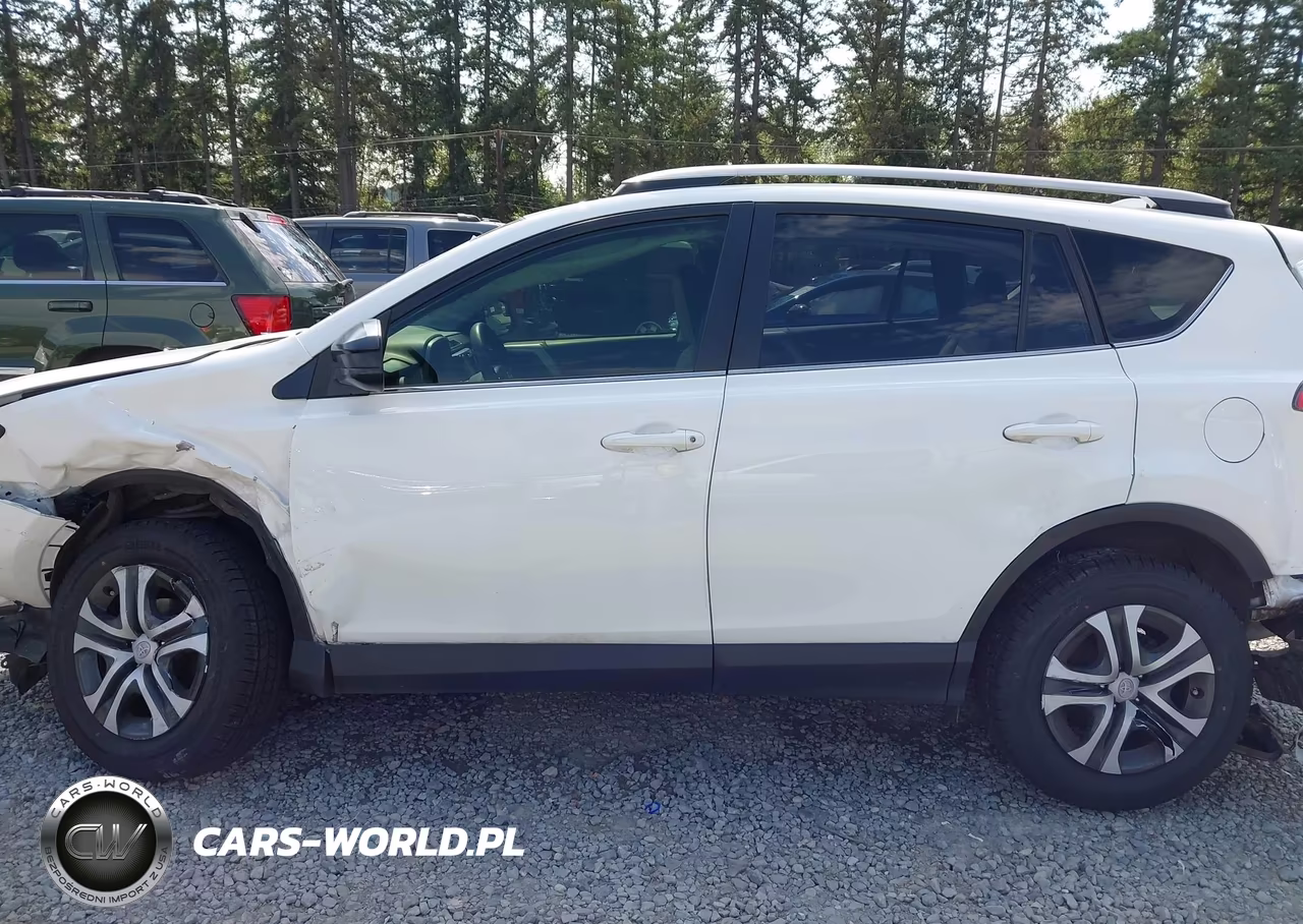 2018 Toyota Rav4 Le VIN:JTMZFREV4JJ203340 - 15