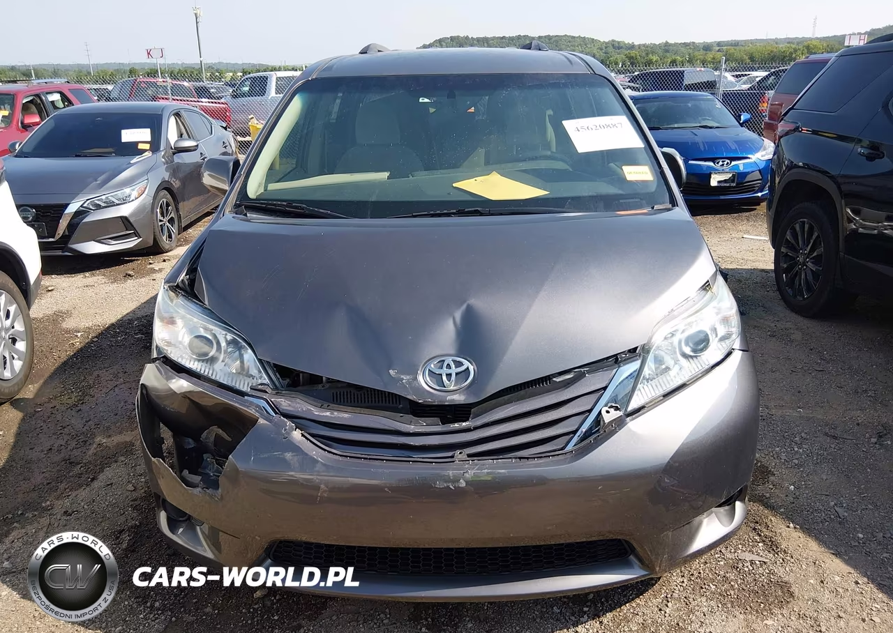 2015 Toyota Sienna Le 8 Passenger VIN:5TDKK3DC9FS633336 - 12