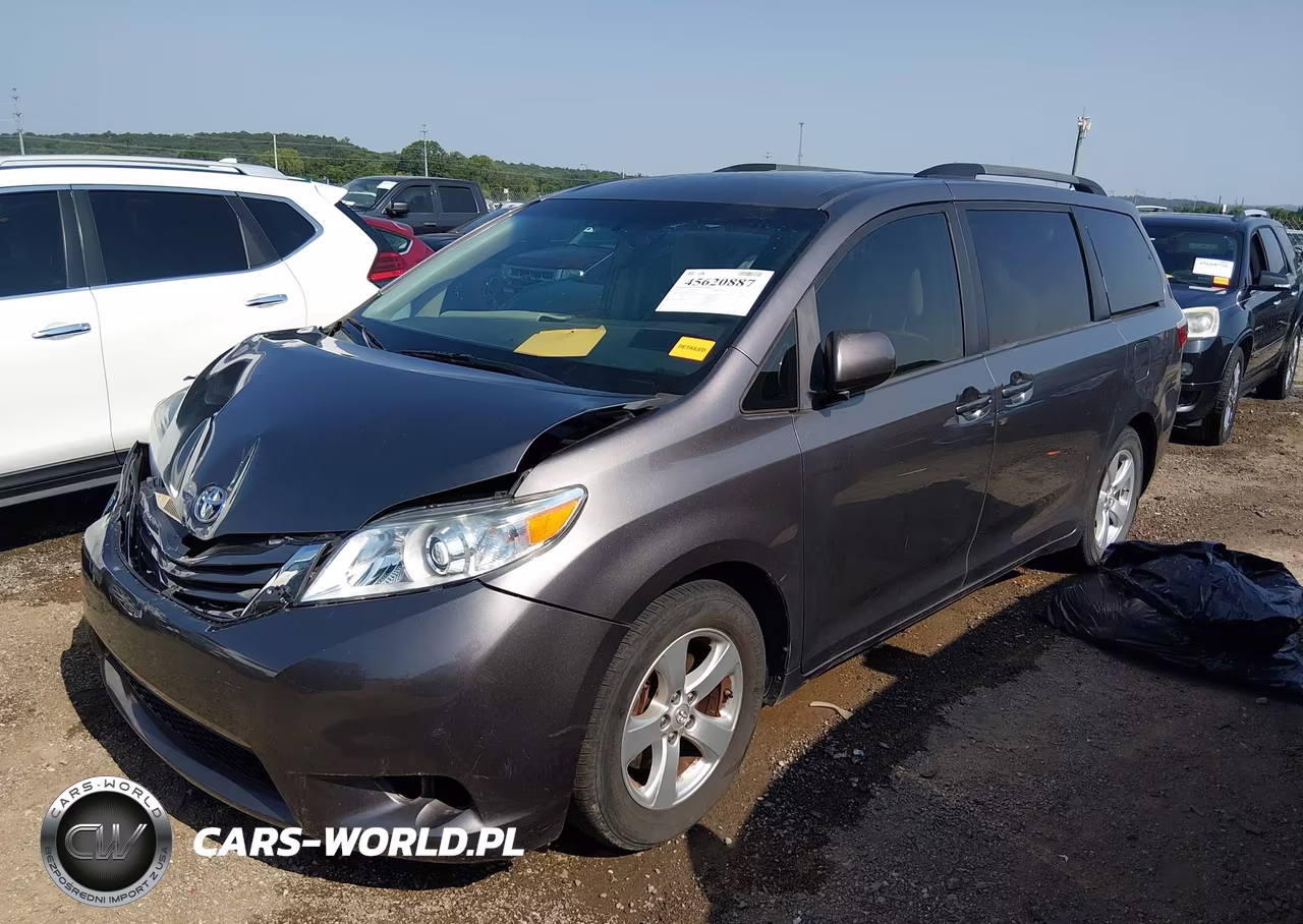 2015 Toyota Sienna Le 8 Passenger VIN:5TDKK3DC9FS633336 - 2