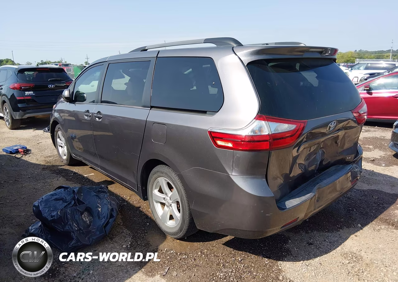 2015 Toyota Sienna Le 8 Passenger VIN:5TDKK3DC9FS633336 - 3