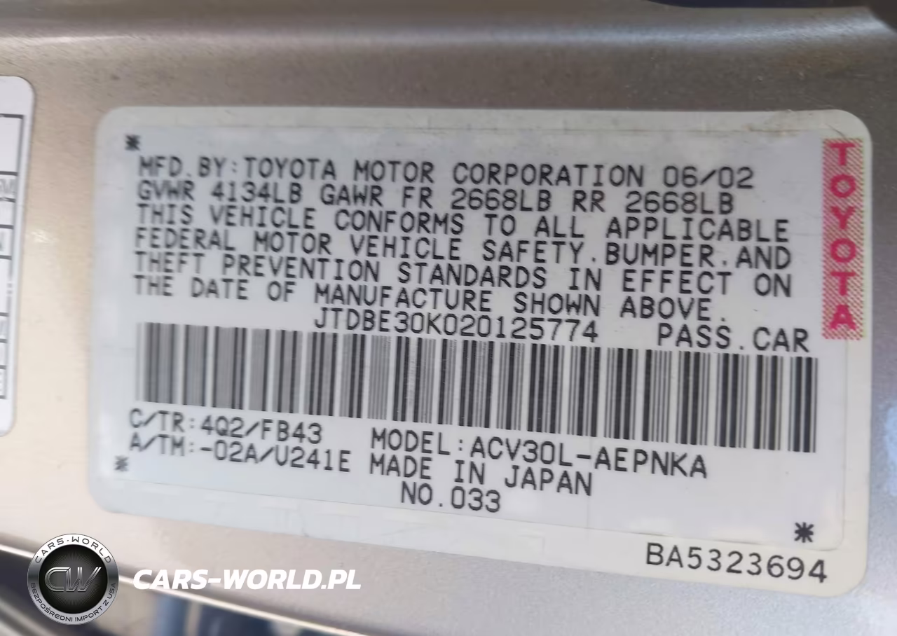 2002 Toyota Camry Le VIN:JTDBE30K020125774 - 9