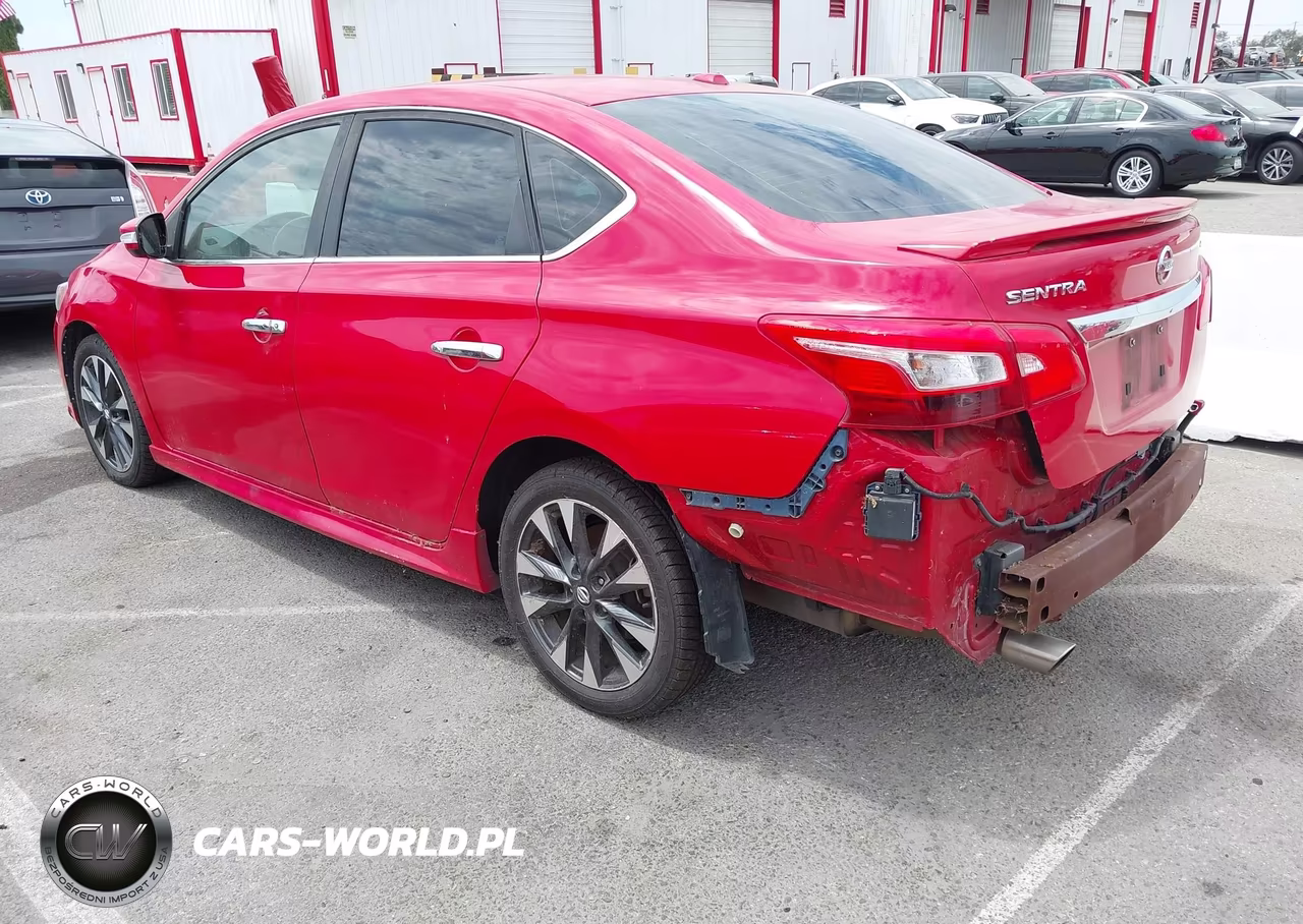 2017 Nissan Sentra Sr VIN:3N1AB7AP3HY311980 - 3