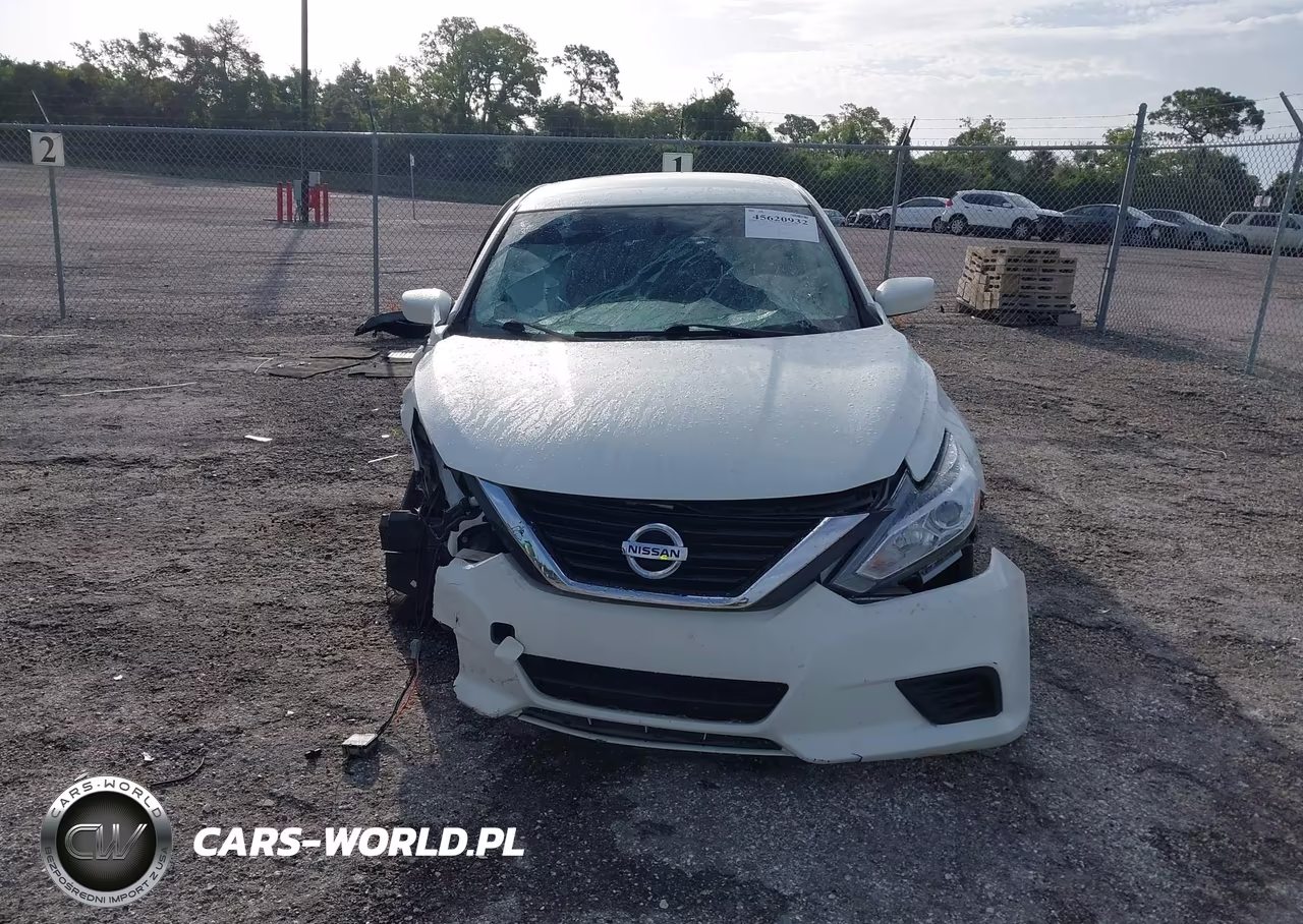 2018 Nissan Altima 2.5 S VIN:1N4AL3AP8JC206794 - 12