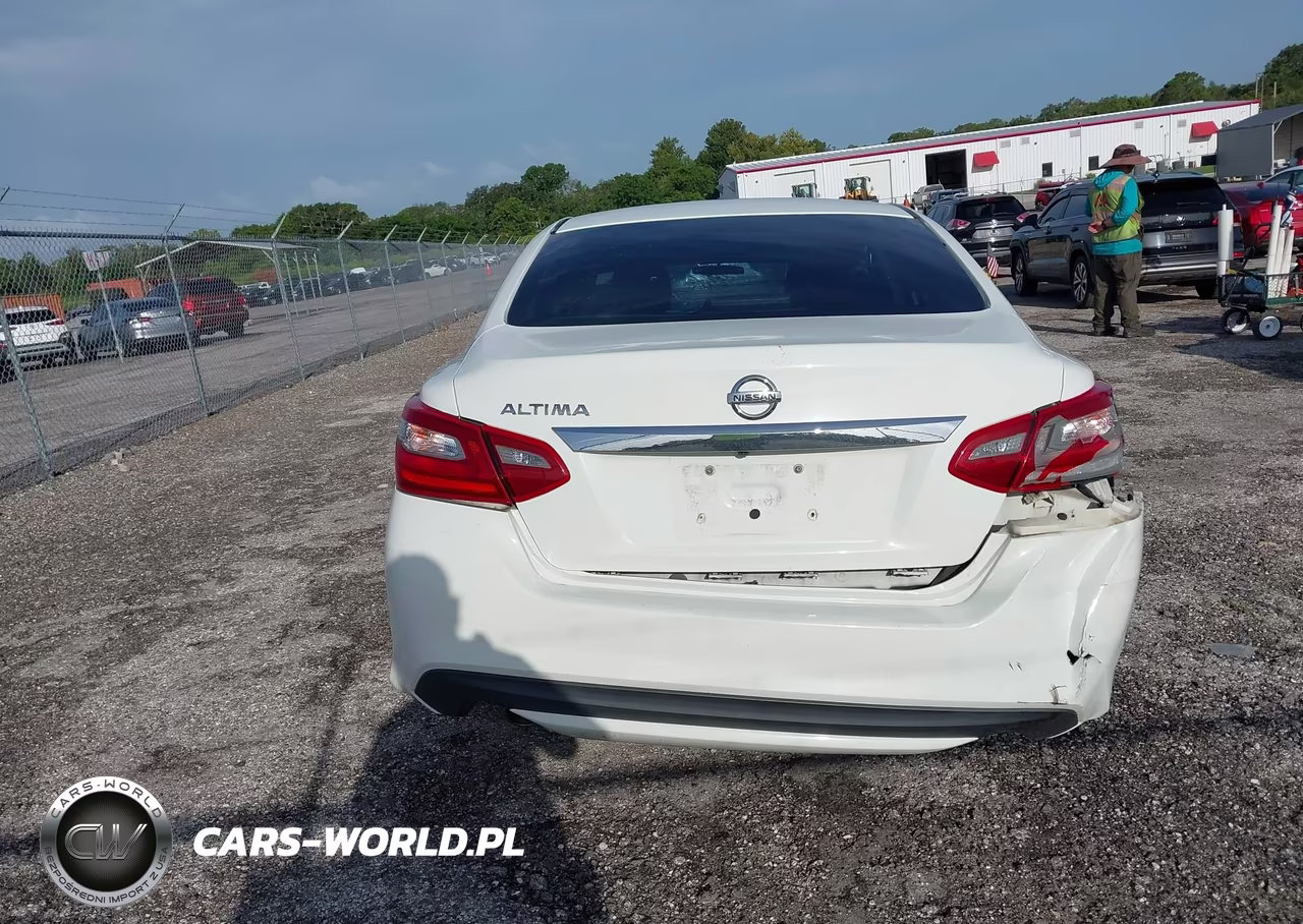 2018 Nissan Altima 2.5 S VIN:1N4AL3AP8JC206794 - 16