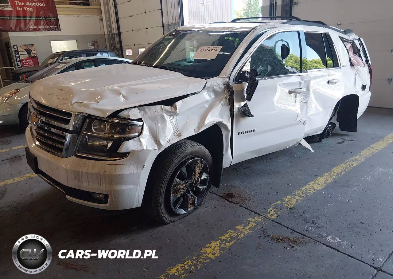 2017 Chevrolet Tahoe Lt VIN:1GNSKBKC9HR163167 - 2