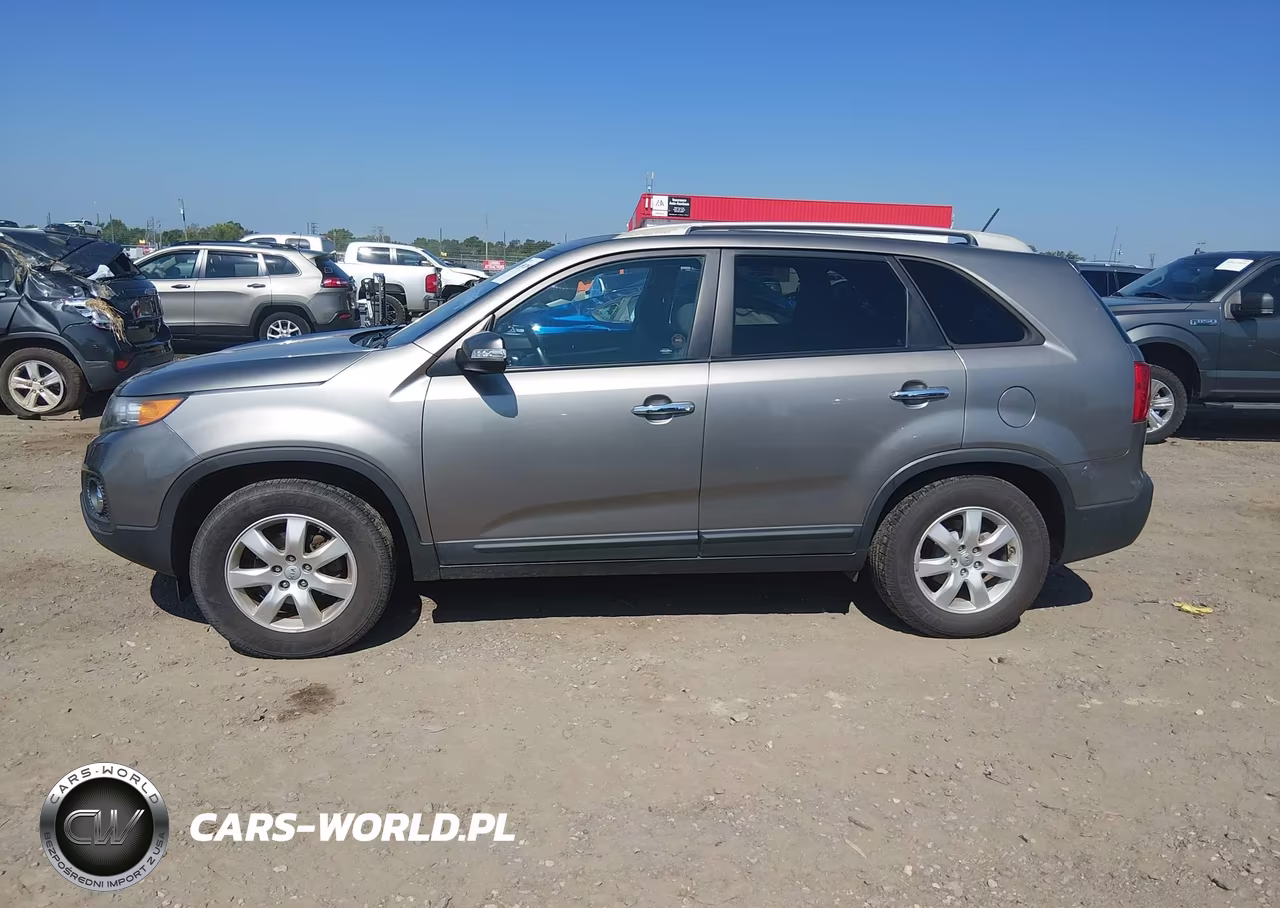2012 Kia Sorento Lx VIN:5XYKT3A68CG294900 - 14