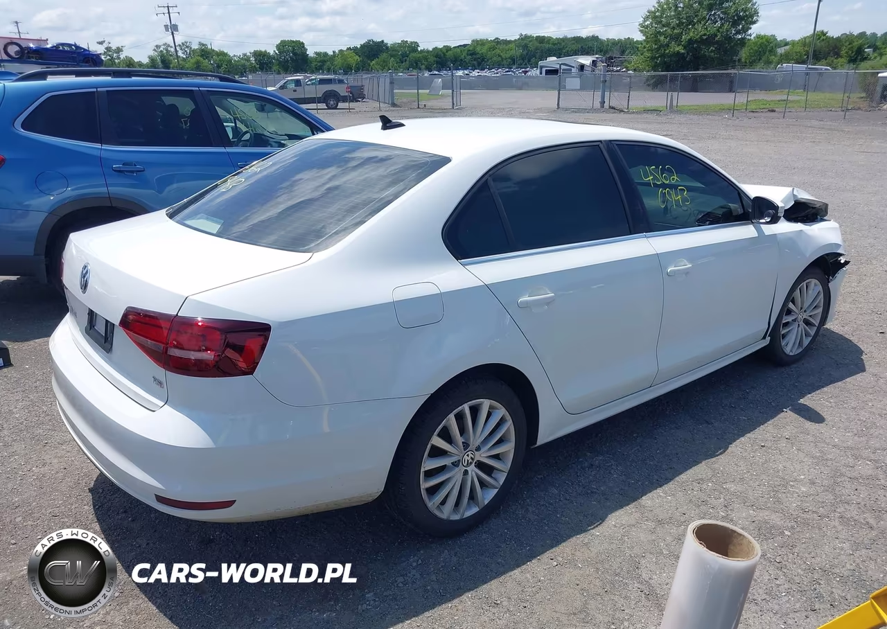 2016 Volkswagen Jetta 1.8T Sel VIN:3VWL07AJ5GM344652 - 4