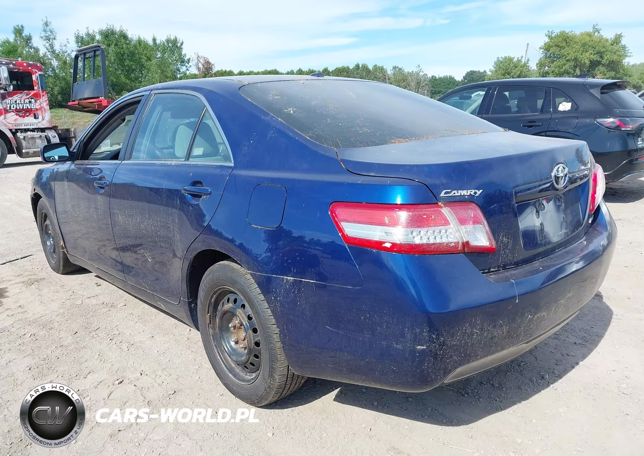 2010 Toyota Camry Le VIN:4T1BF3EK3AU524140 - 3