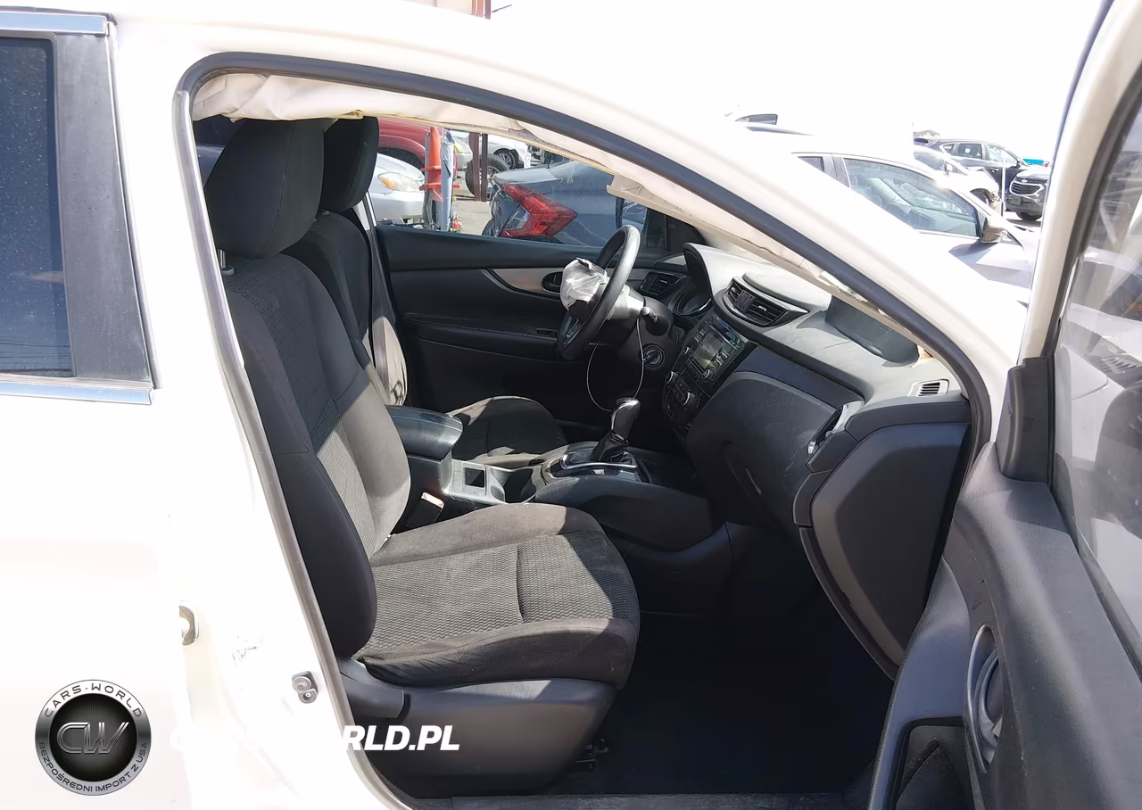 2018 Nissan Rogue Sport S VIN:JN1BJ1CP9JW183713 - 5