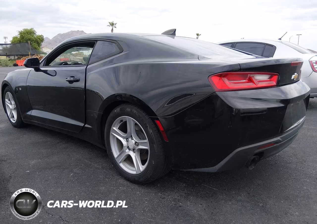2017 Chevrolet Camaro 1Lt VIN:1G1FB1RX3H0168326 - 3
