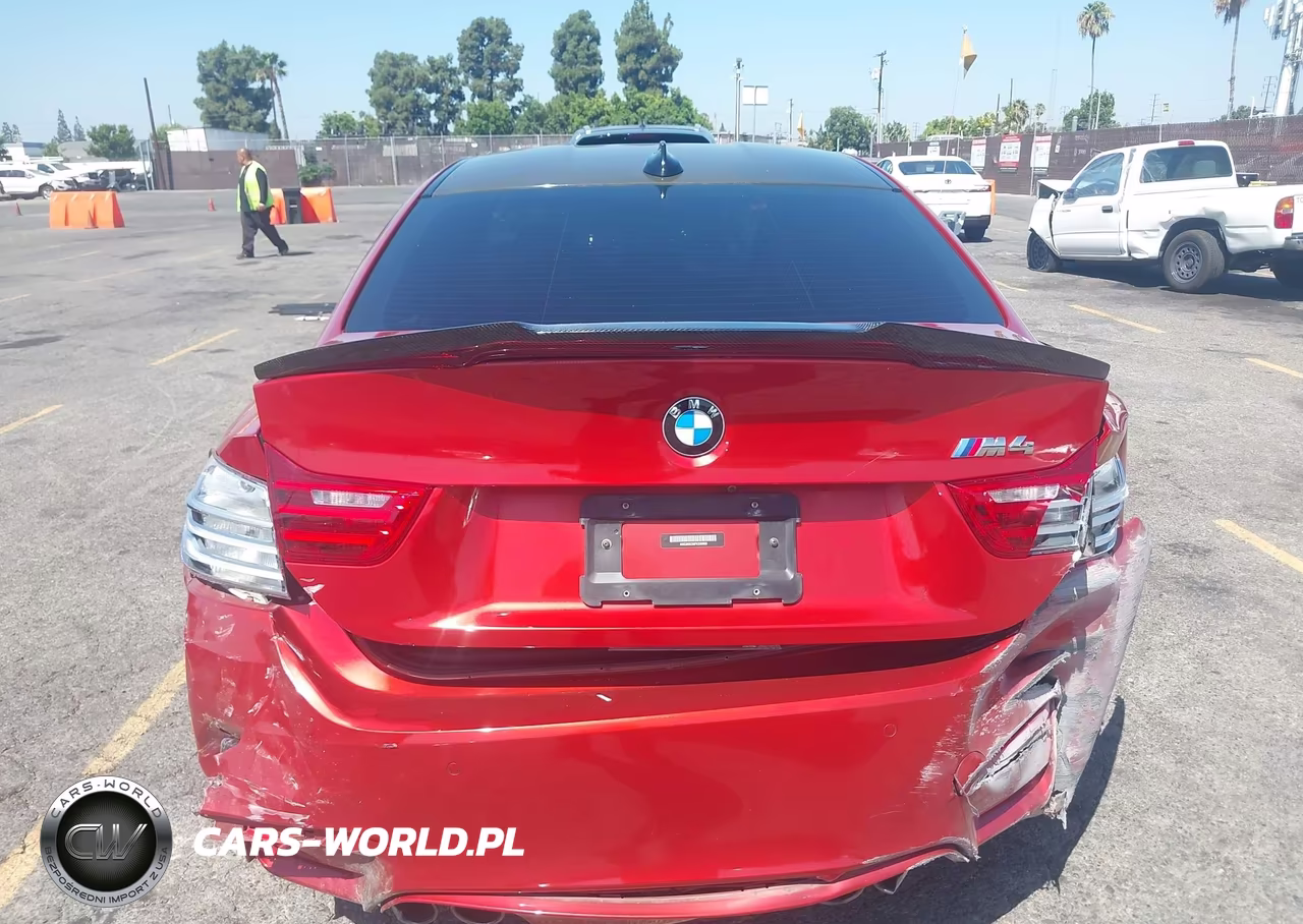 2015 BMW M4 VIN:WBS3R9C58FK330960 - 16