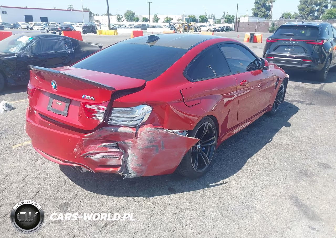 2015 BMW M4 VIN:WBS3R9C58FK330960 - 4