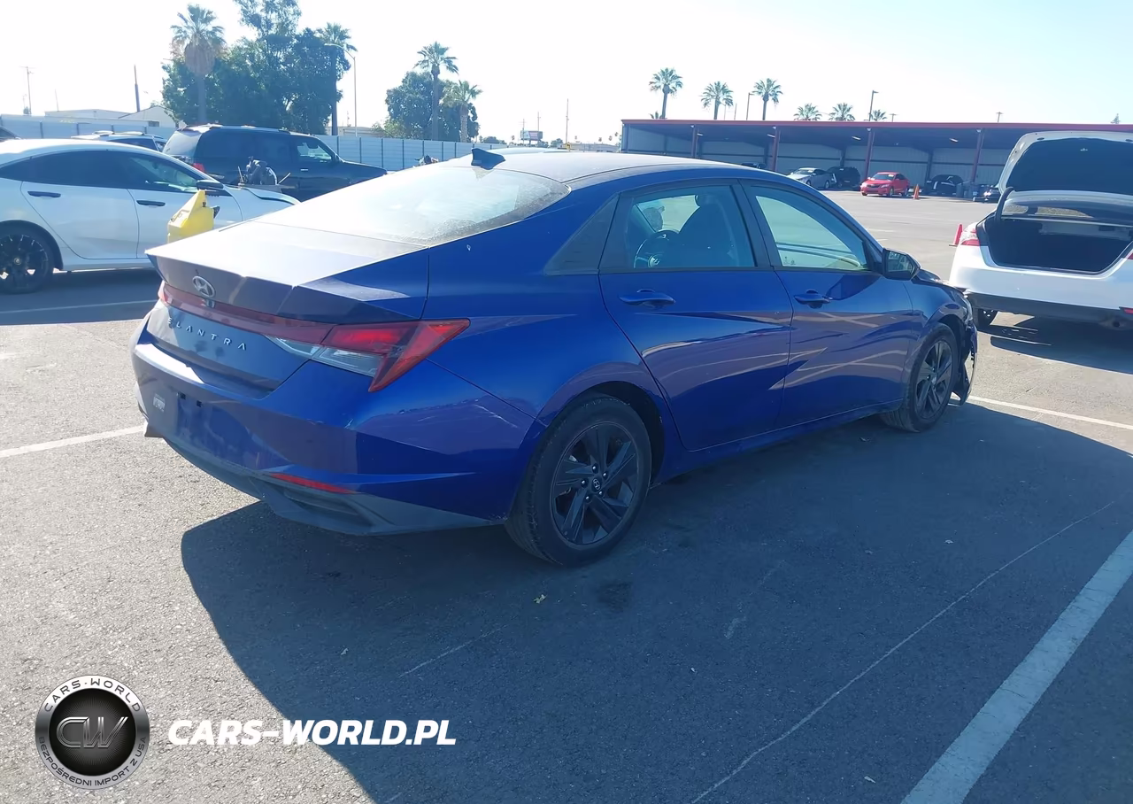 2021 Hyundai Elantra Sel VIN:5NPLM4AGXMH052703 - 4