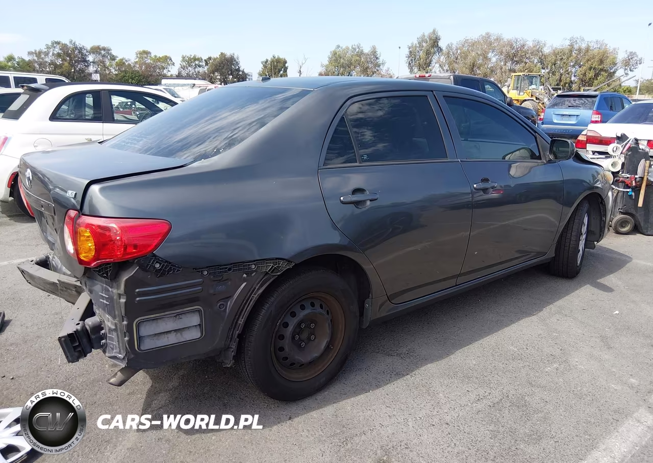 2010 Toyota Corolla Le VIN:1NXBU4EE1AZ264682 - 4