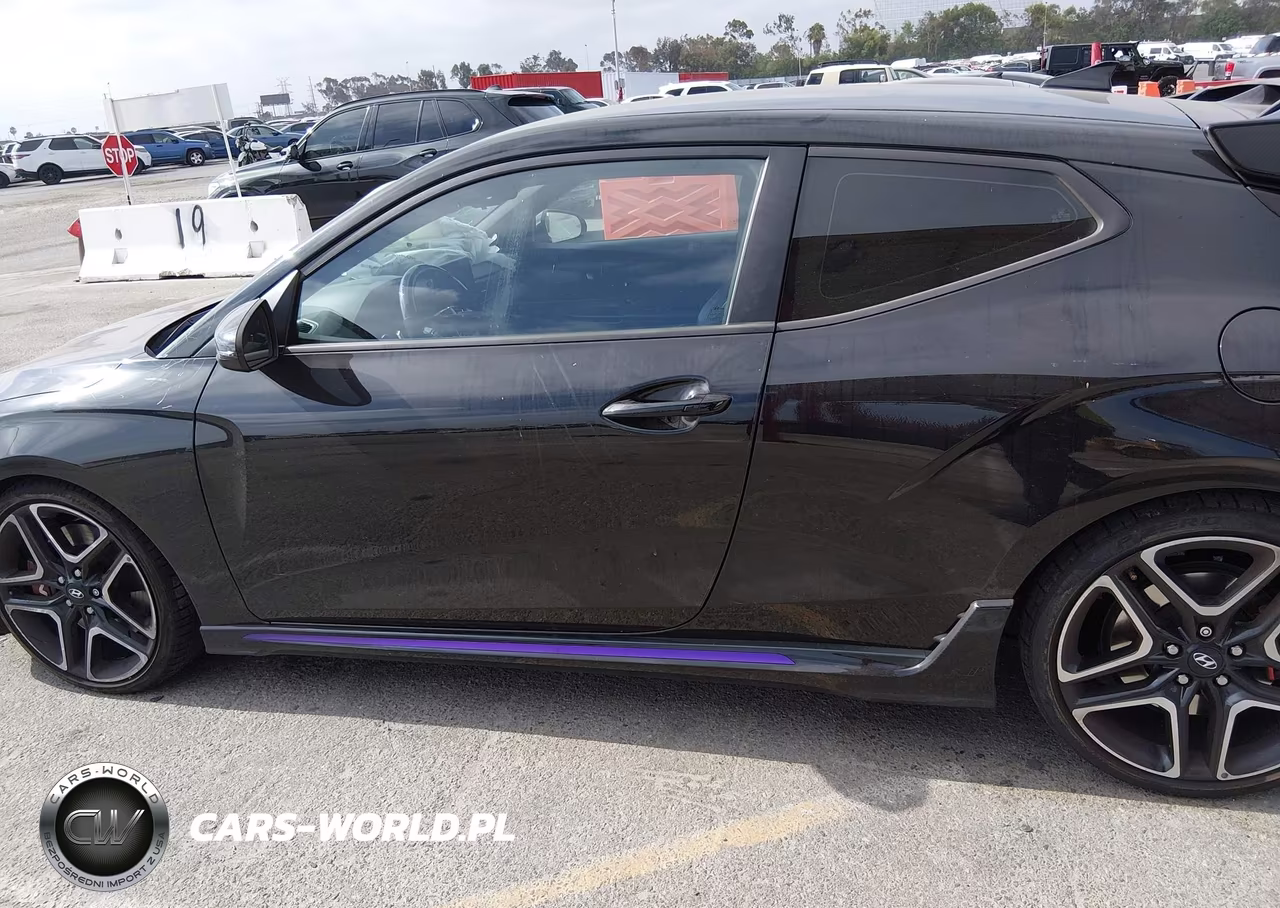 2022 Hyundai Veloster N VIN:KMHT36AH7NU013951 - 14