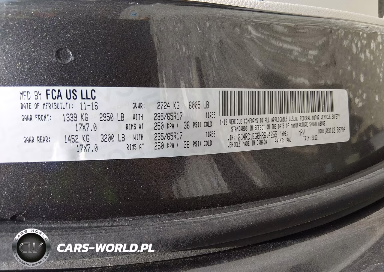 2017 Chrysler Pacifica Touring-L Plus VIN:2C4RC1EG6HR614255 - 9