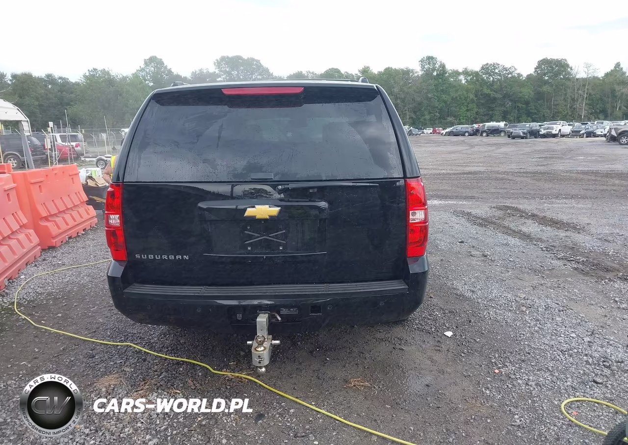 2014 Chevrolet Suburban Lt VIN:1GNSCJE06ER233129 - 16