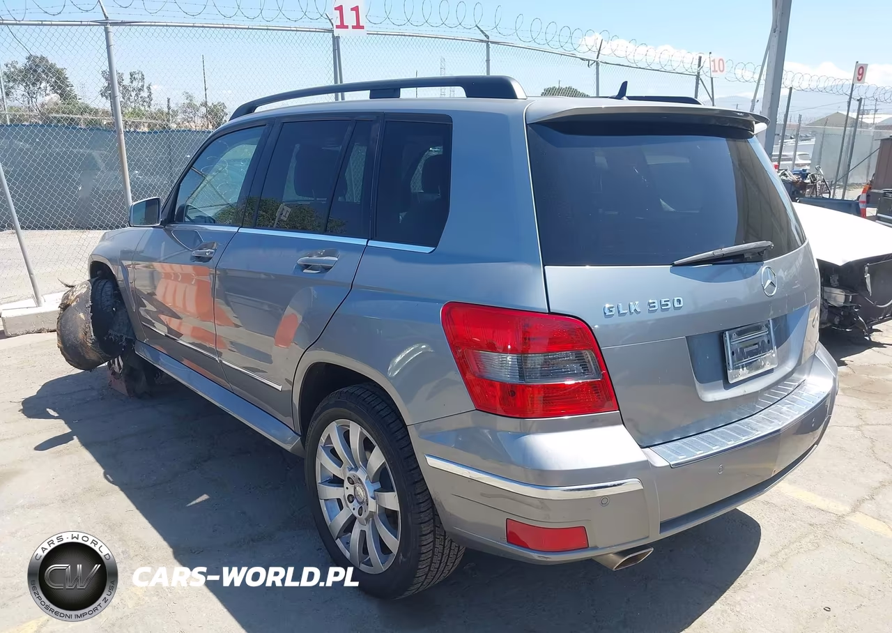 2010 Mercedes-Benz Glk 350 VIN:WDCGG5GB5AF505491 - 3