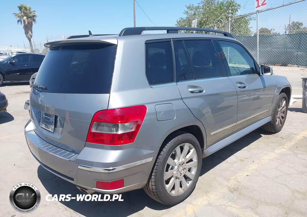 2010 Mercedes-Benz Glk 350 VIN:WDCGG5GB5AF505491 - 4