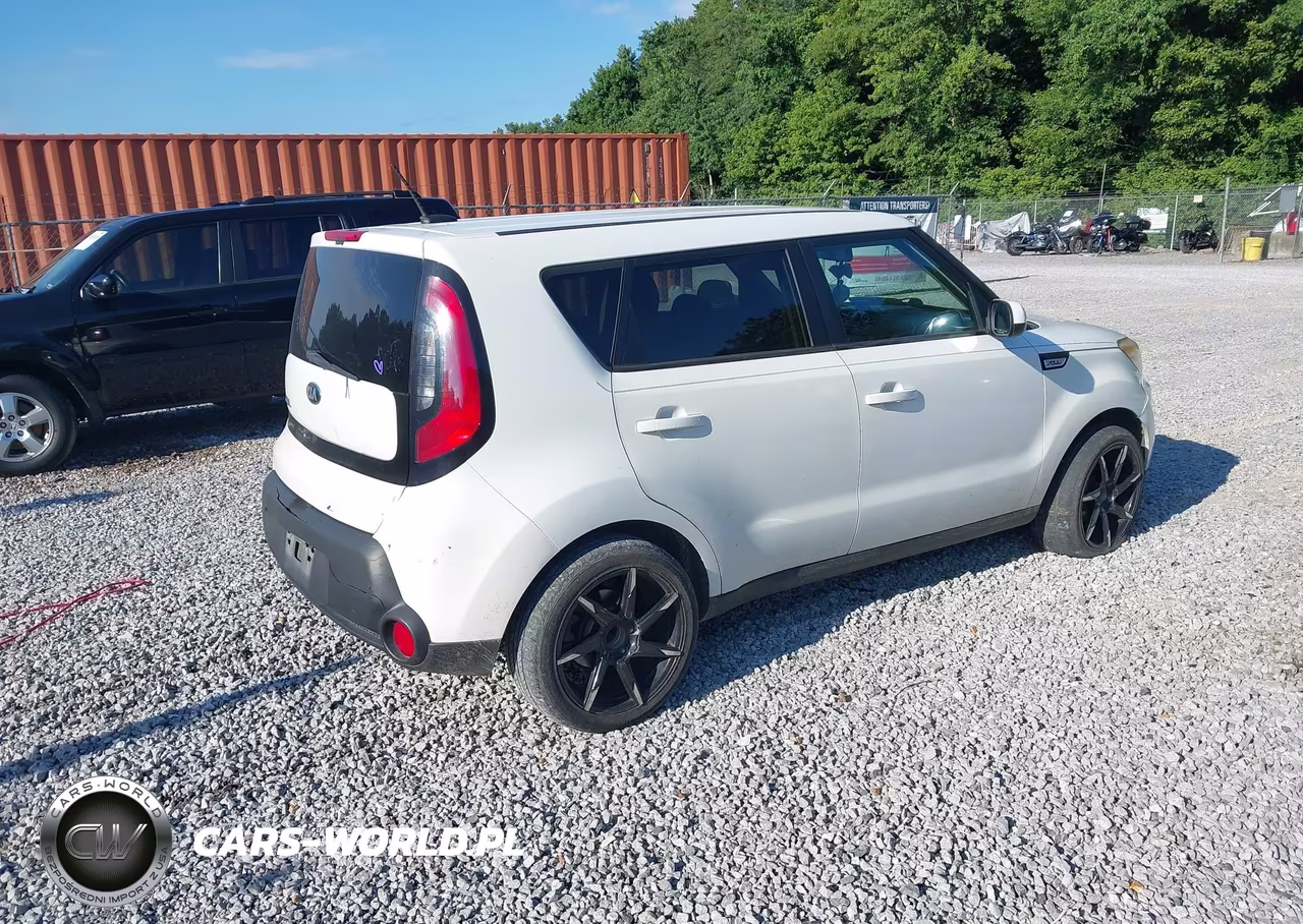 2015 Kia Soul VIN:KNDJN2A2XF7222420 - 4