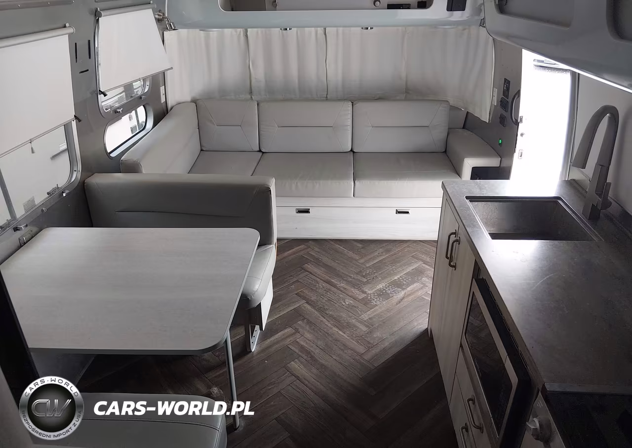 2022 Airstream Other VIN:1STJFYP24NJ560857 - 8