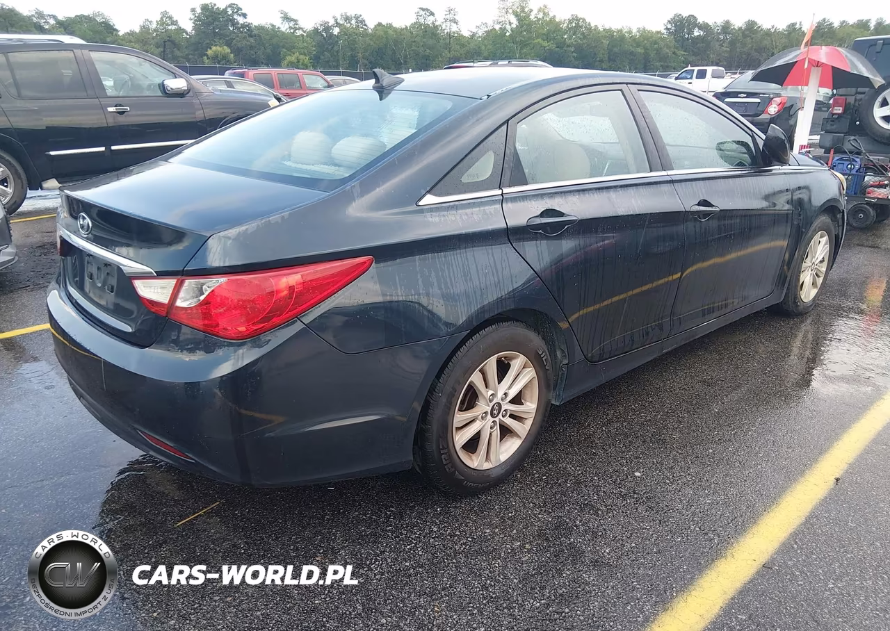 2011 Hyundai Sonata Gls VIN:5NPEB4AC0BH006614 - 4