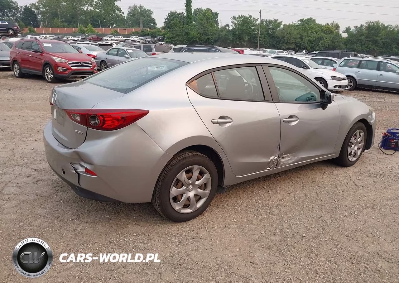 2016 Mazda Mazda3 I Sport VIN:JM1BM1T74G1320535 - 4